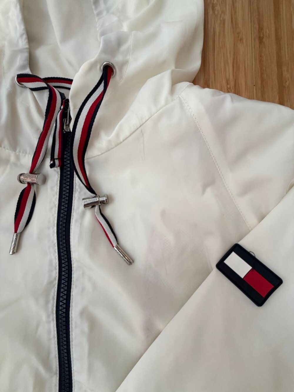 Tommy Hilfiger White Hooded Windbreaker Jacket Mens M Lightweight